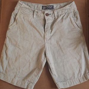 American Eagle Men’s khaki shorts 28
